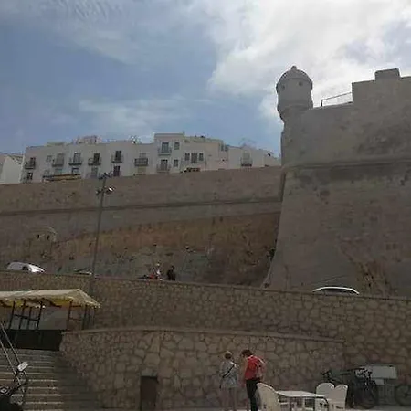 A H Castillo Appartement *